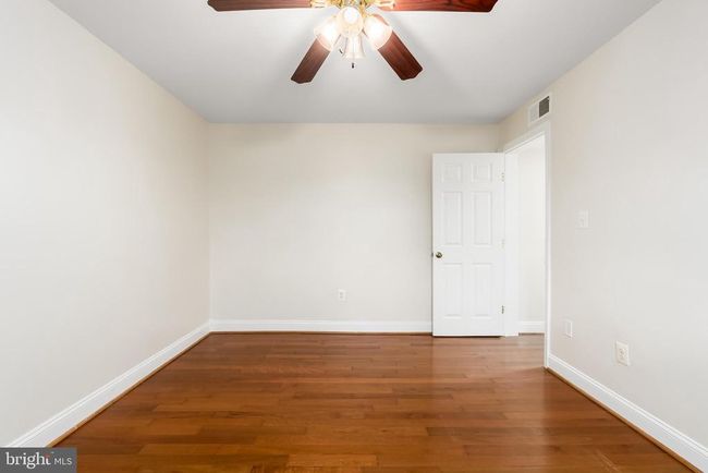 APT-201 - 916 Barnaby St Se, Condo with 2 bedrooms, 1 bathrooms and null parking in WASHINGTON DC | Image 14