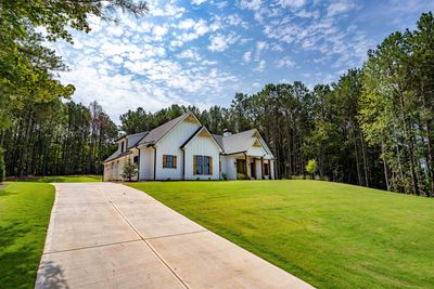 2038 Clearwater Drive, House other with 4 bedrooms, 3 bathrooms and null parking in White Plains GA | Image 3