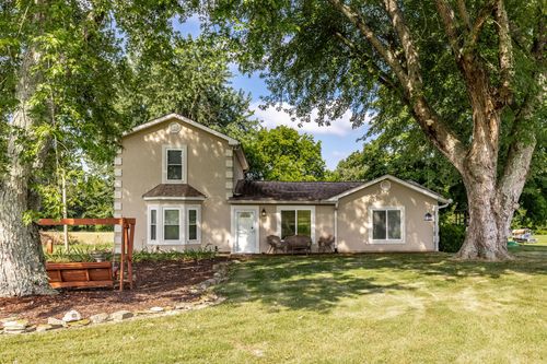 2544 S Mount Pleasant Rd, Greenbrier, TN, 37073-5800 | Card Image