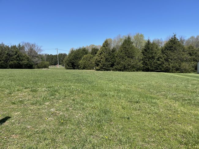 1402 Alyssa Dr, House other with 3 bedrooms, 2 bathrooms and 6 parking in Chapel Hill TN | Image 5