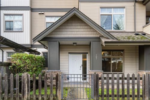 107-2111 Meredith Rd, Nanaimo, BC, V9Y2B6 | Card Image