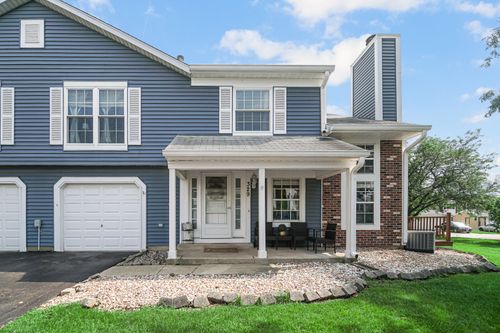 329 Pinto Dr, Bolingbrook, IL, 60440-1723 | Card Image