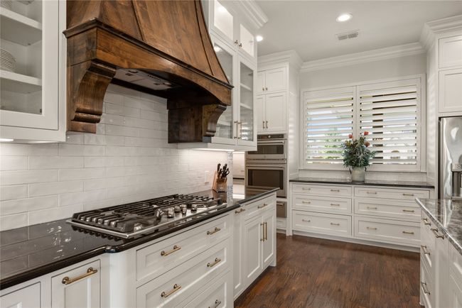 2202 Lyons Ct, House other with 4 bedrooms, 3 bathrooms and null parking in Midlothian TX | Image 14