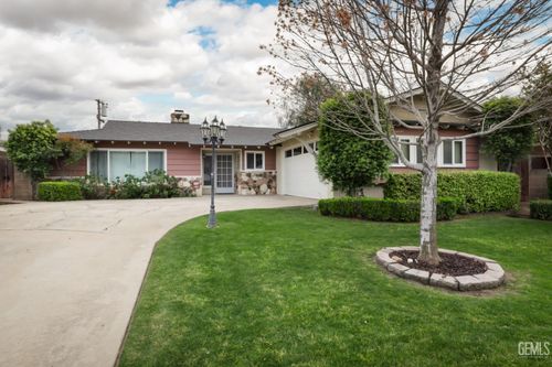 3801 Century Dr, Bakersfield, CA, 93306-1244 | Card Image
