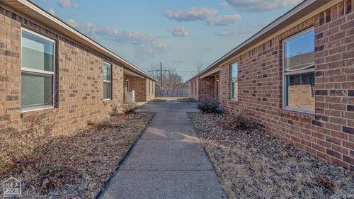 2410-2412 Boydston Street, Jonesboro, AR, 72401 | Card Image