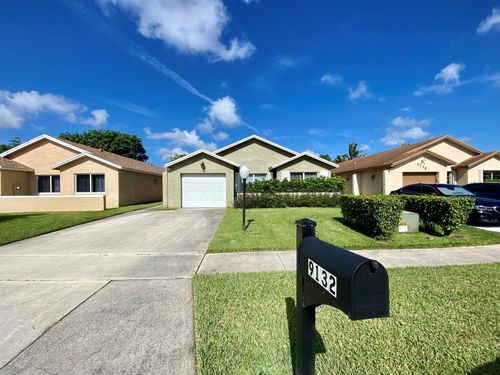 9132 Pine Springs Dr, Boca Raton, FL, 33428-1457 | Card Image