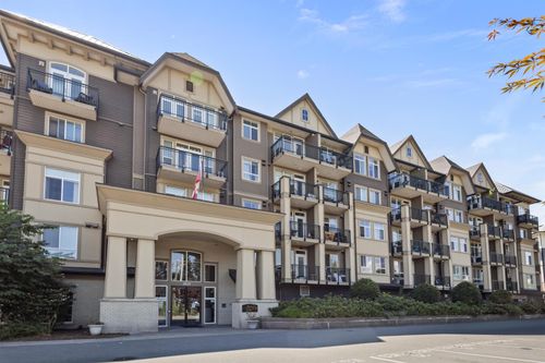 417-8531 Young Rd, Chilliwack, BC, V2P0E1 | Card Image