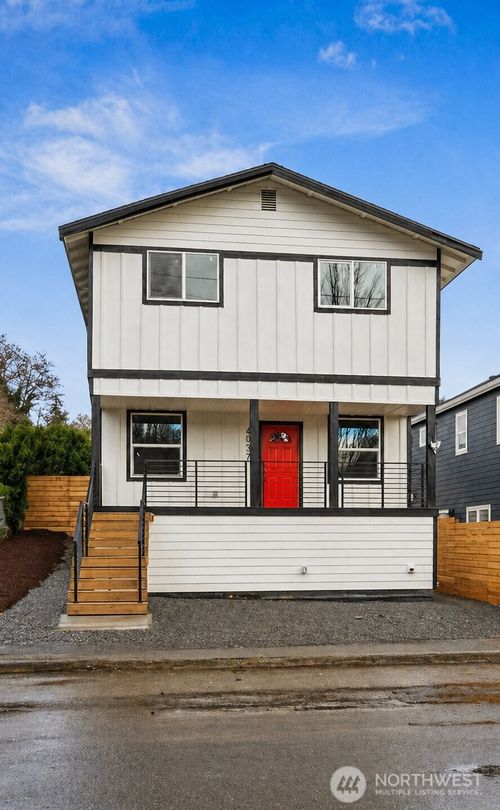 4002 Courtland Pl S, Seattle, WA, 98118-1134 | Card Image