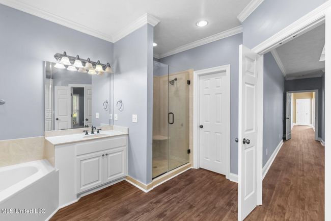 53-web-or-mls-211 Lake Terrace-60 | Image 36