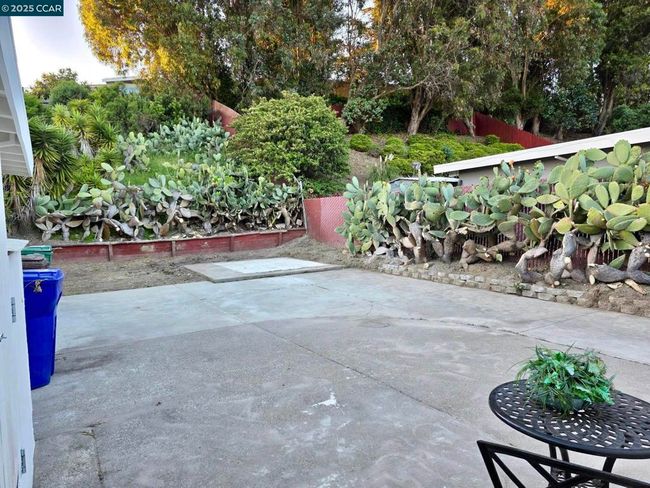2011 Espanola Dr, House other with 3 bedrooms, 2 bathrooms and 2 parking in San Pablo CA | Image 19