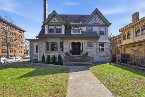 1217 E Armour Blvd, Kansas City, MO, 64109-2410 | Card Image