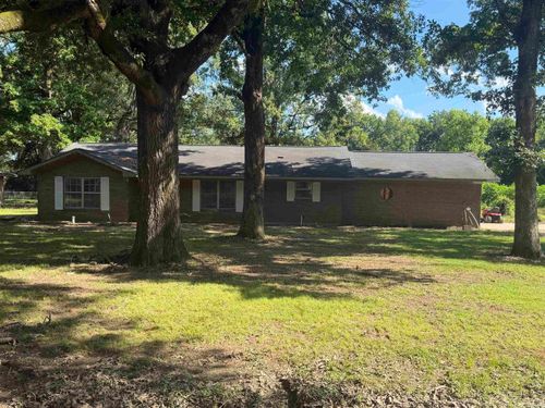32 Shannon Dr, McGehee, AR, 71654-1819 | Card Image