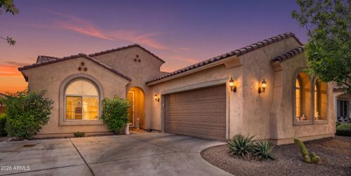 25975 W Wahalla Ln, Buckeye, AZ, 85396-7396 | Card Image