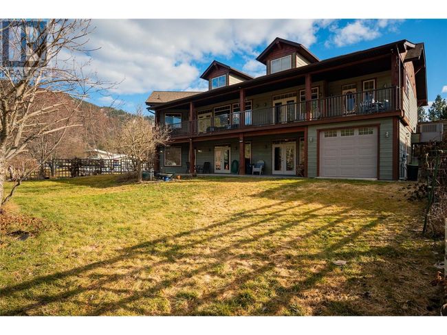 250 1 St Ave, House other with 3 bedrooms, 5 bathrooms and 3 parking in Kootenay Boundary BC | Image 72