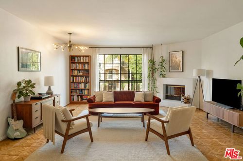 102-1539 Greenfield Ave, Los Angeles, CA, 90025-3493 | Card Image