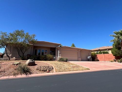 1533 N Primrose Cir, St. George, UT, 84770-6233 | Card Image