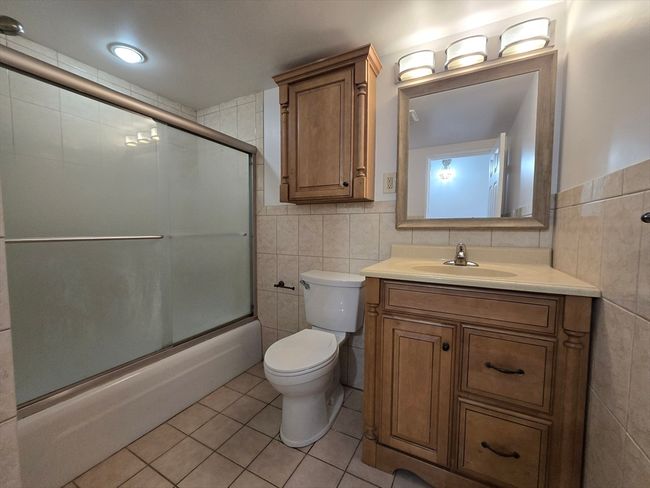 APT-3 - 17 Skyline Dr, Condo with 2 bedrooms, 2 bathrooms and 2 parking in Braintree MA | Image 13