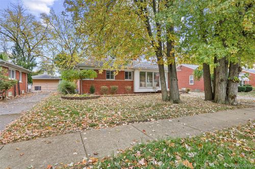 9352 Nathaline, Redford, MI, 48239-2235 | Card Image