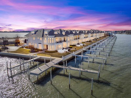 33070 Venetian Pointe Dr, Harrison Township, MI, 48045-5923 | Card Image