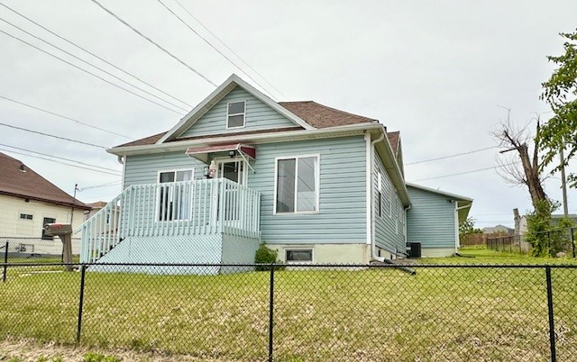 5th Ave, Marshalltown, IA 50158