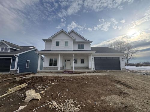 5613 Glorious Dr, MADISON, WI, 53718-9409 | Card Image