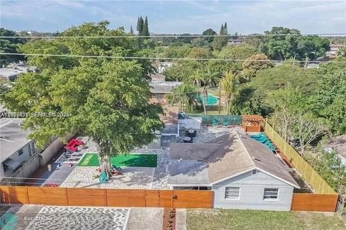 608-608 N 24th Ave, Hollywood, FL, 33020-3901 | Card Image