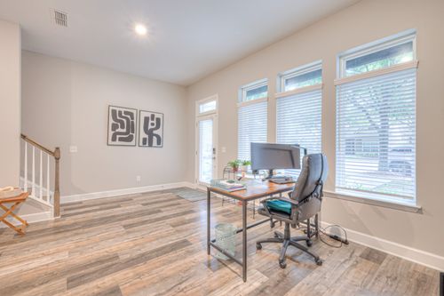 1023 Avery Park Dr, Smyrna, TN, 37167-6673 | Card Image