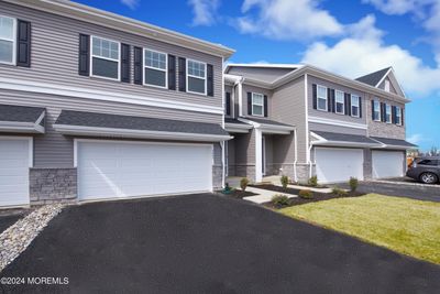 3003 Navigator Avenue, Condo with 3 bedrooms, 2 bathrooms and null parking in Marlboro NJ | Image 2