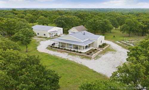 389 Oil City Road, Ardmore, OK, 73401 | Card Image