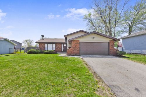 4019 W 76th Ln, Merrillville, IN, 46410-4516 | Card Image