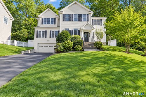 22 Apollo Rd, Bethel, CT, 06801-1866 | Card Image