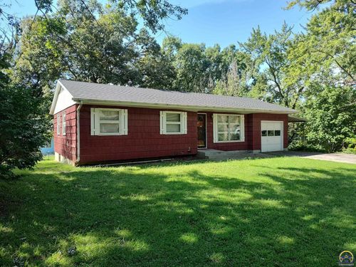 430 Hillcrest Dr, Holton, KS, 66436-1533 | Card Image