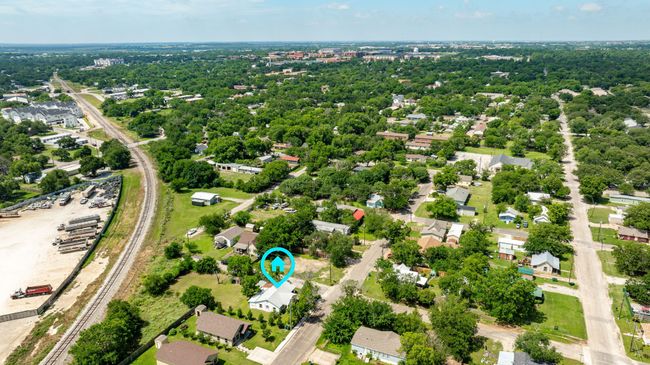 Aerial view of residential area | Image 27