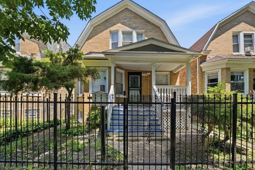 1235 N Harding Ave, CHICAGO, IL, 60651-2024 | Card Image