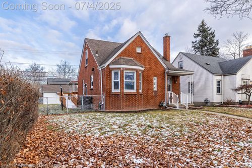 3101 Roosevelt St, Dearborn, MI, 48124-3623 | Card Image