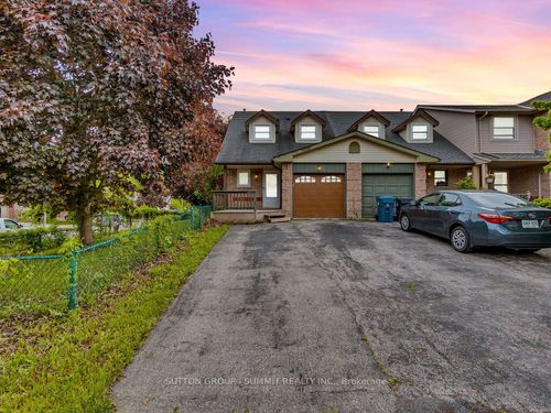 2 Grandridge Cres, Guelph, ON, N1H8G1 | Card Image