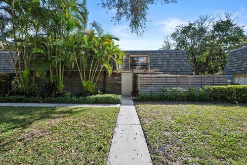 625 6th Ter, Palm Beach Gardens, FL, 33418-3674 | Card Image