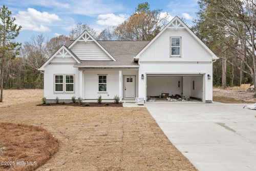 2401 Sunset Harbor Rd Se, Bolivia, NC, 28422 | Card Image