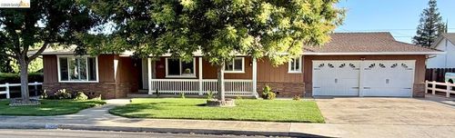 395 North Ave, Turlock, CA, 95382 | Card Image