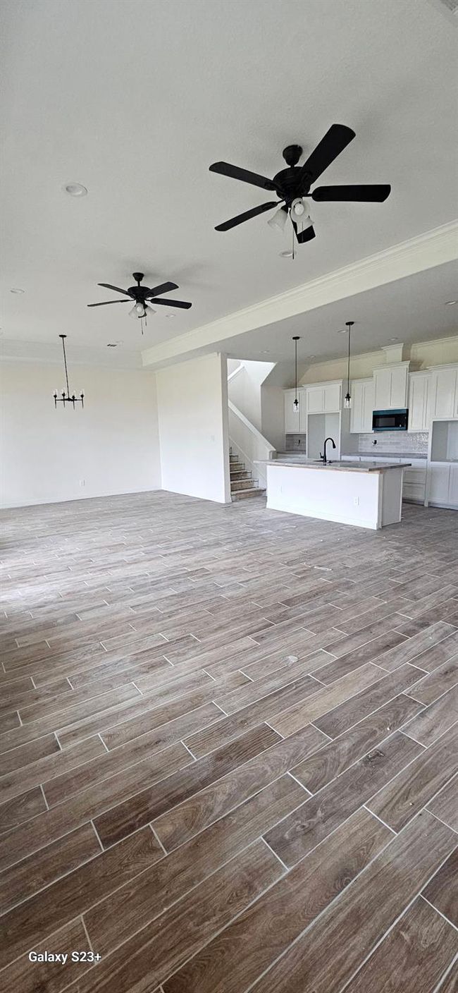 134 Peachleaf Ct, House other with 3 bedrooms, 3 bathrooms and 2 parking in Anahuac TX | Image 5