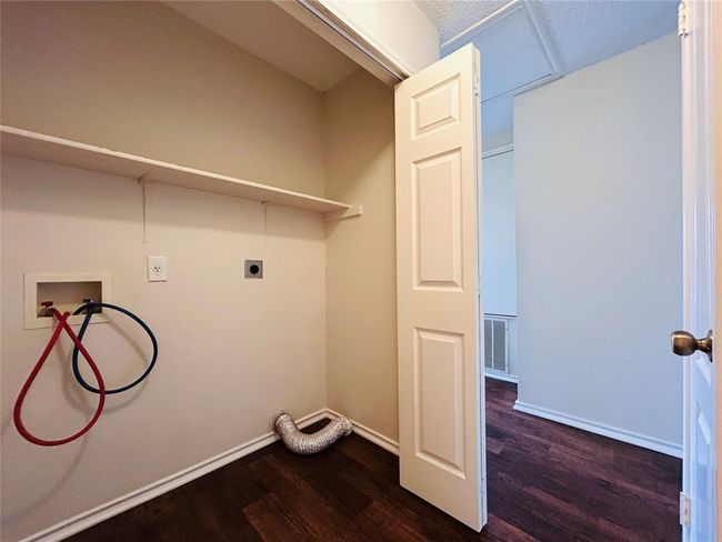 3639 Bass Loop, House other with 3 bedrooms, 2 bathrooms and 2 parking in Round Rock TX | Image 14