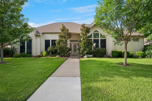 328 Park Valley Dr, Coppell, TX, 75019-5370 | Card Image