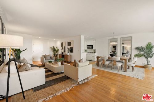 2-10725 Ohio Ave, Los Angeles, CA, 90024-5067 | Card Image