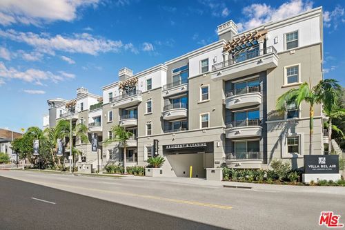 413-130 S Sepulveda Blvd, Los Angeles, CA, 90049-3156 | Card Image