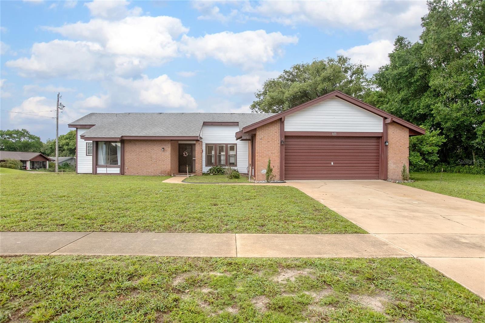 Grand Plaza Dr, Orange City, FL 32763