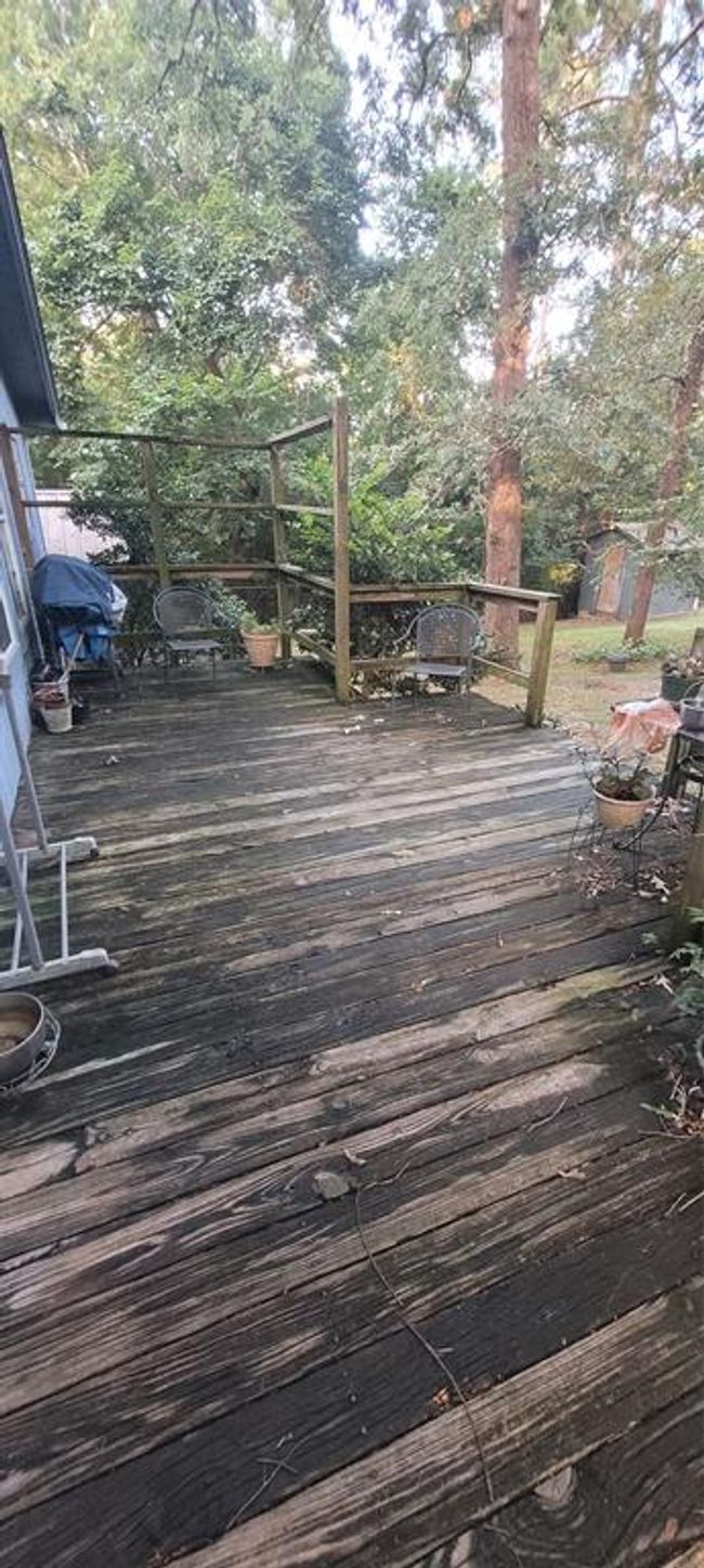 Back porch. | Image 24