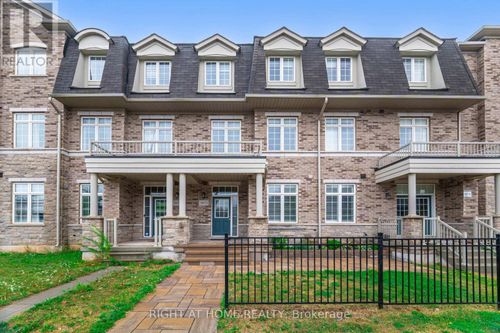 3073 Postridge Dr, Oakville, ON, L6H0S1 | Card Image