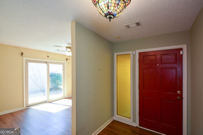 154 Waverly Dr, Condo with 3 bedrooms, 2 bathrooms and null parking in Alpharetta GA | Image 5