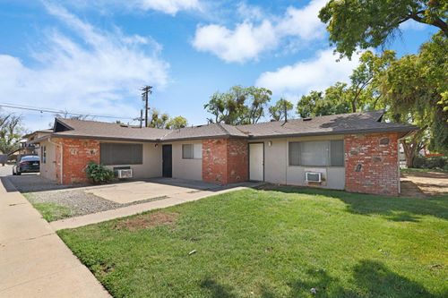 824 Clementa Way, Modesto, CA, 95351-3085 | Card Image