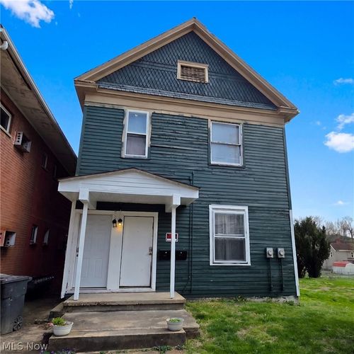 1506 Avery St, Parkersburg, WV, 26101-3914 | Card Image